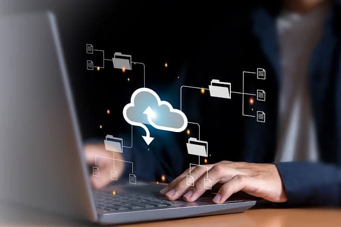 Cloud Services & Migration illustration
